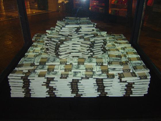 one_million_dollars_cash.jpg