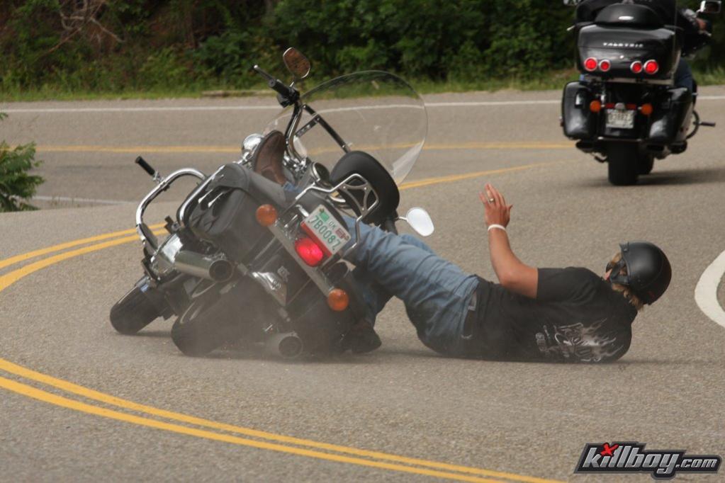 3706d1220796840-cyclist-dies-on-dragon-second-motorcyclist-taken-to-ut-medical-center-dg4.jpg