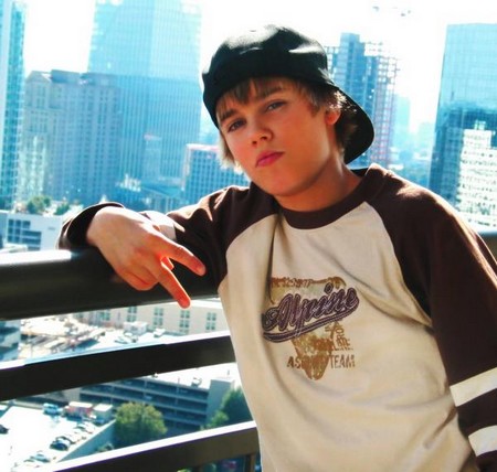 Justinbieber.jpg