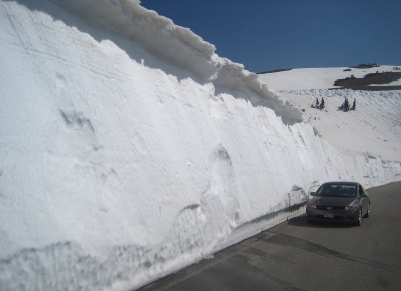 large_snowbank9.sized.jpg