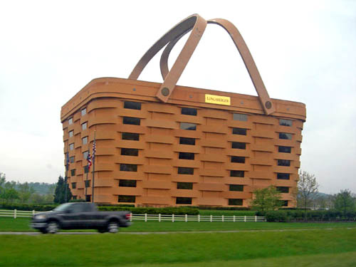 giant_basket_building_02.jpg