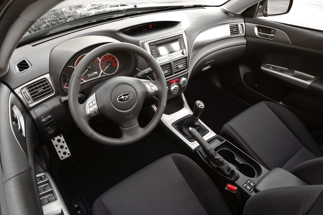 subaru_impreza_wrx_sti_2009_interior_img_4.jpg