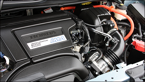 Honda_Civic_Hybrid_2012_i02.jpg