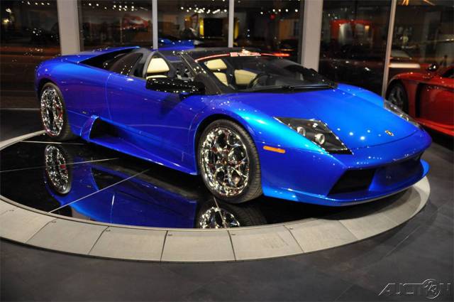 2006_Lamborghini_Murcielago_blue_conv.jpg