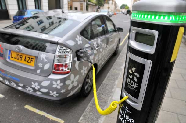 plug_in_prius_610.jpg