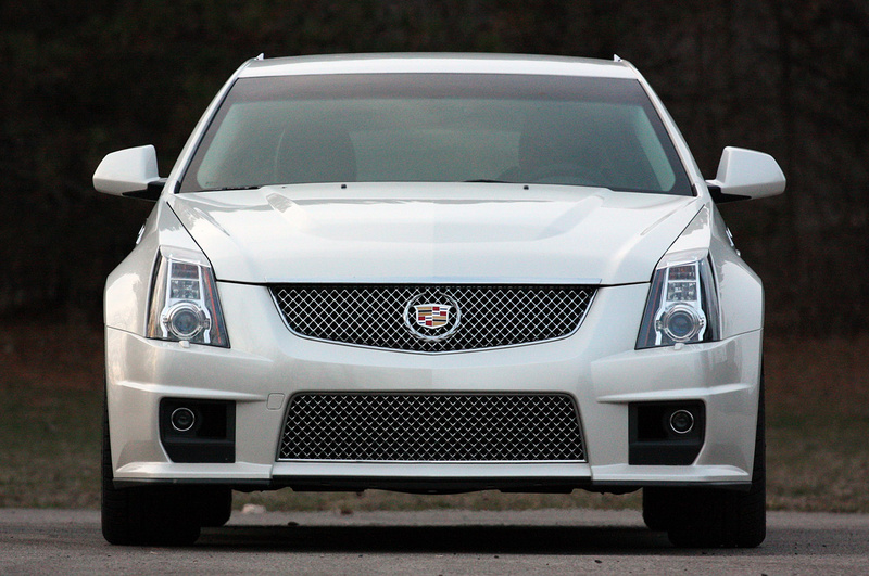 06_2011_cadillac_cts_v_sport_wagon.sized.jpg