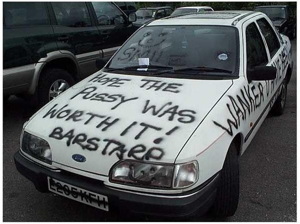 cheating_boy_friend_spay_painted_car_hope_the_puss1.jpg