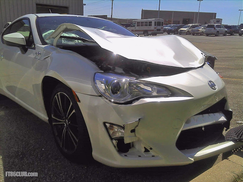 Scion_FR_S_Accident_1.jpg