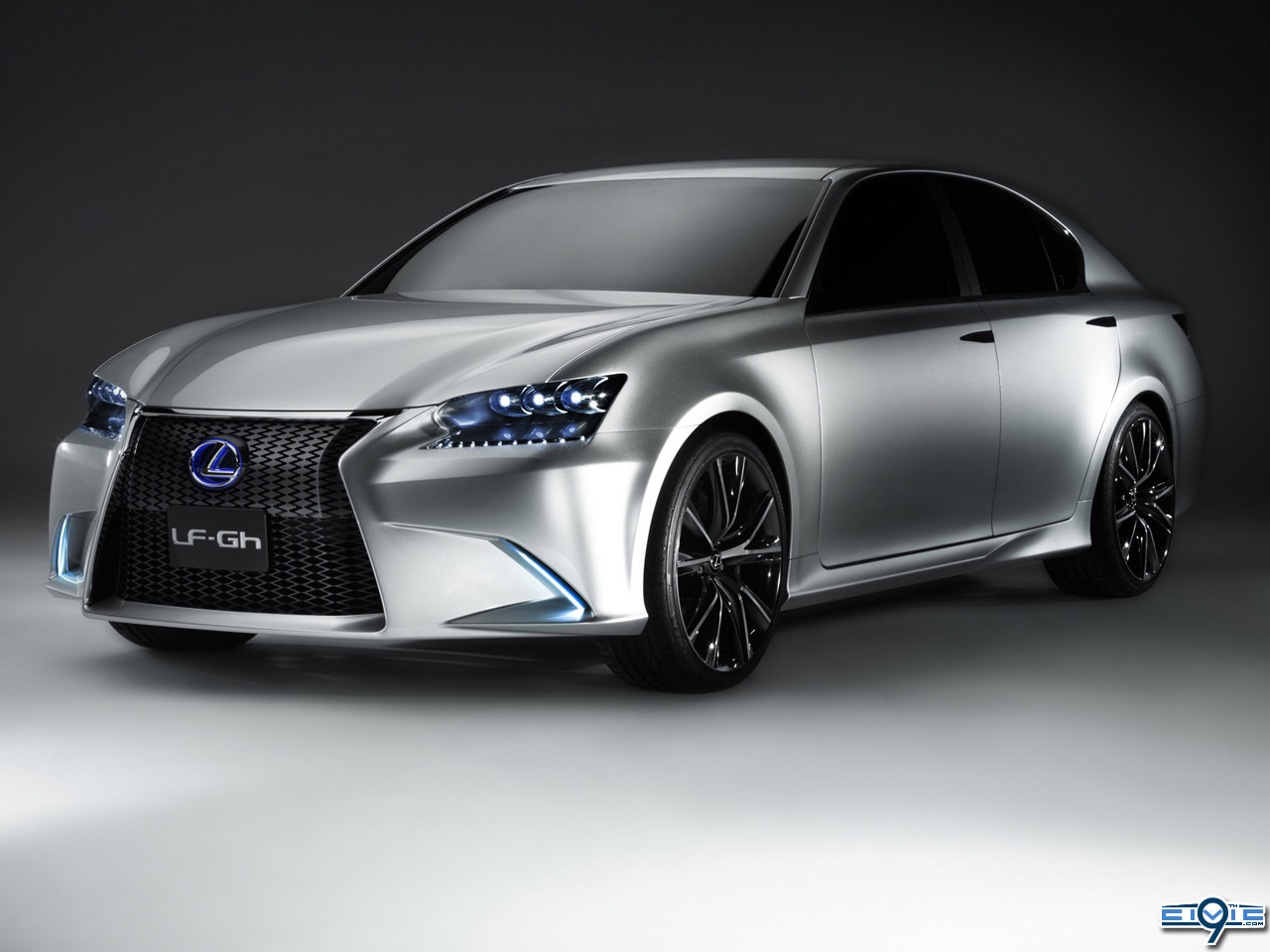 23_lexus_lf_gh_hybrid_concept.jpg