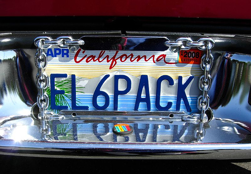 idiotic_vanity_plates_19.jpg