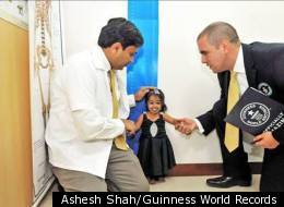 s-WORLDS-SMALLEST-WOMAN-large.jpg