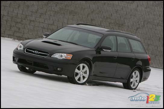 2007_subaru_legacy_001.jpg