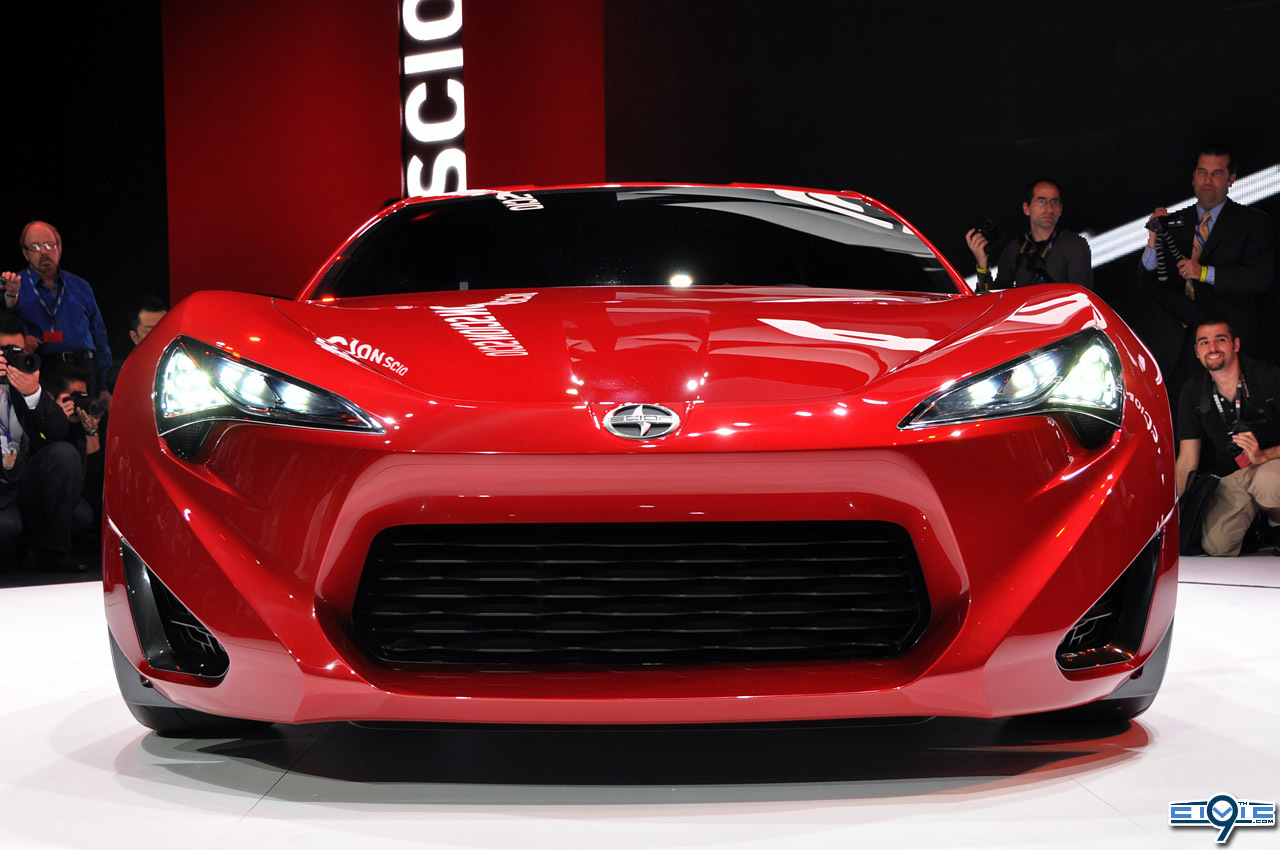 12_scion_fr_s_concept_ny.jpg