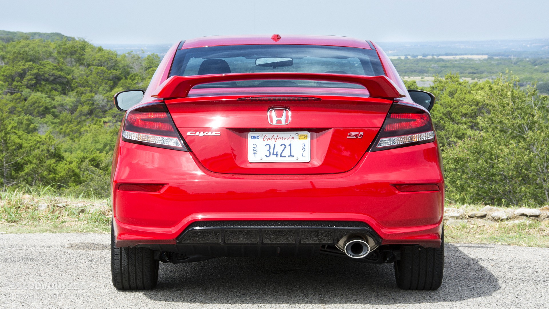 honda-civic-si-coupe-review-2014_11.jpg