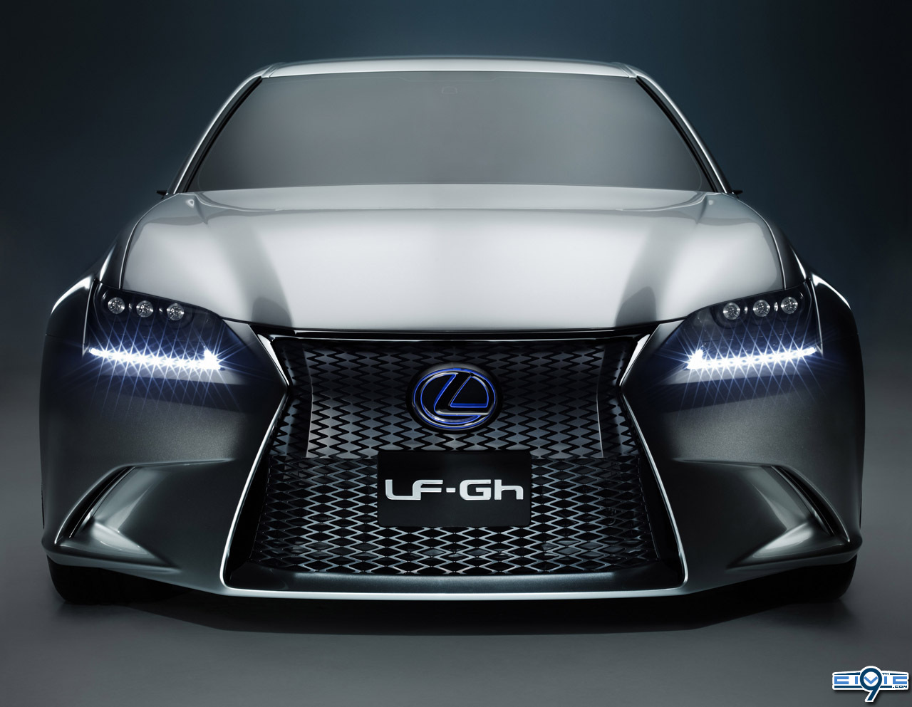 26_lexus_lf_gh_hybrid_concept.jpg