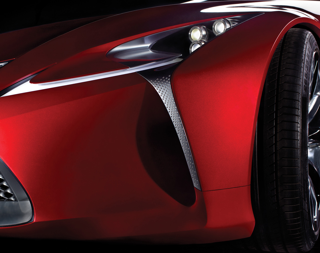 2012naiaslexusconceptteaser.jpg