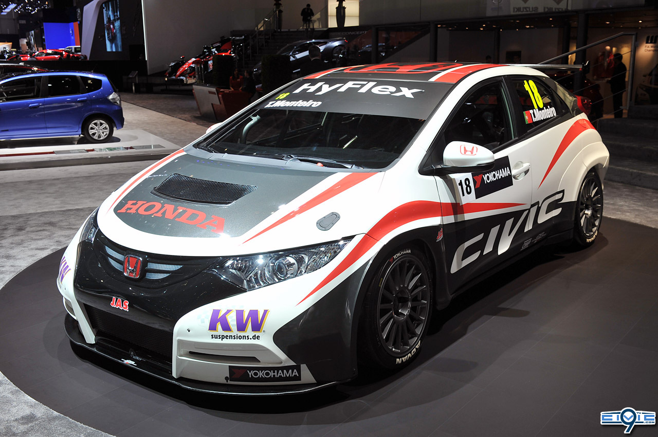 03_2013_honda_civic_wtcc_geneva.jpg