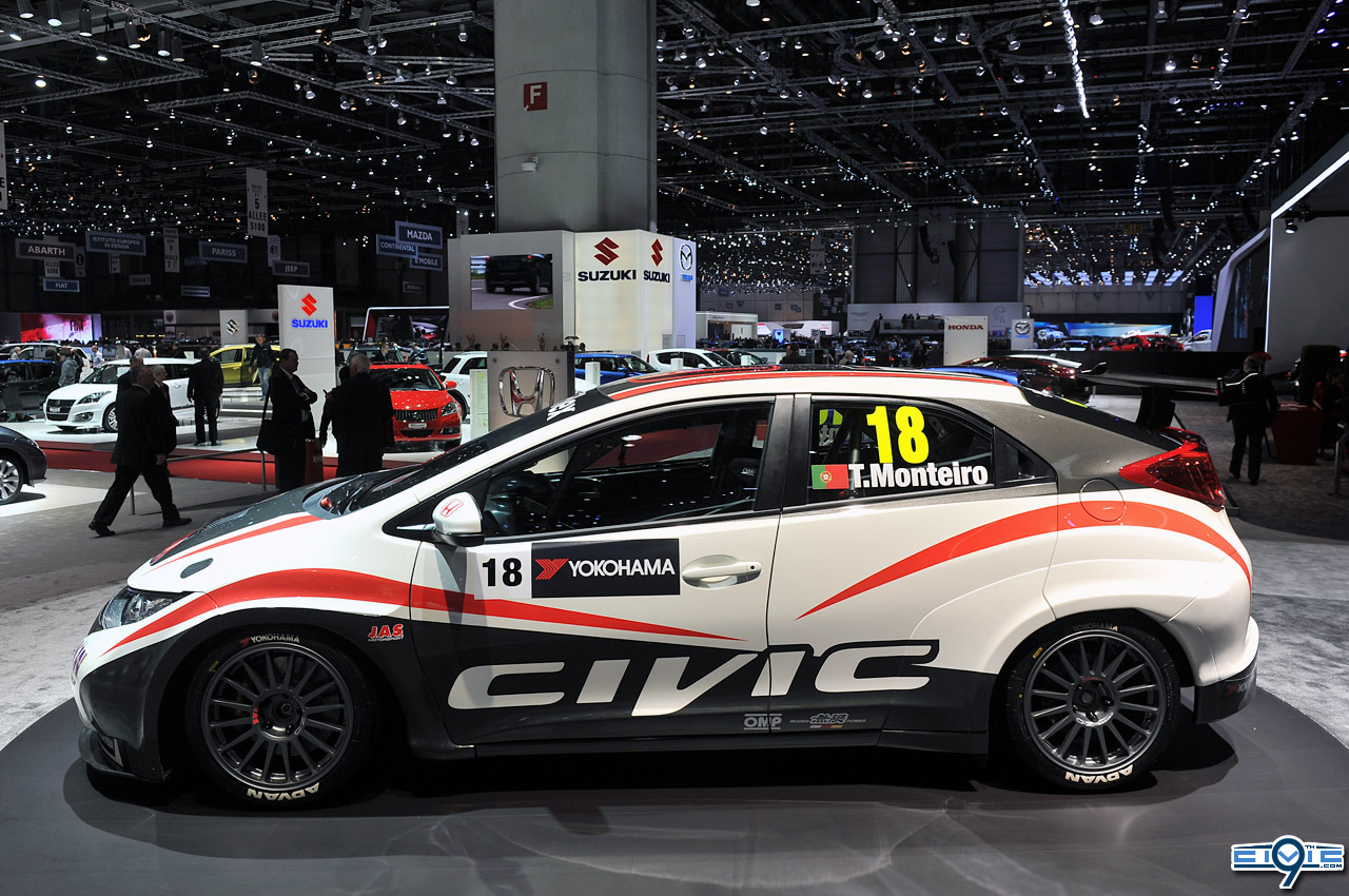 06_2013_honda_civic_wtcc_geneva.jpg