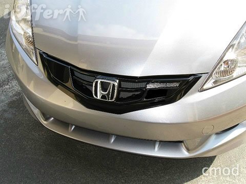 honda_fit_09_10_front_bumper_sport_mesh_grill_grille_4f47.jpg