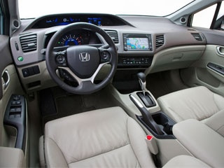 2012-Honda-Civic-Hybrid-interior-320X240.jpg