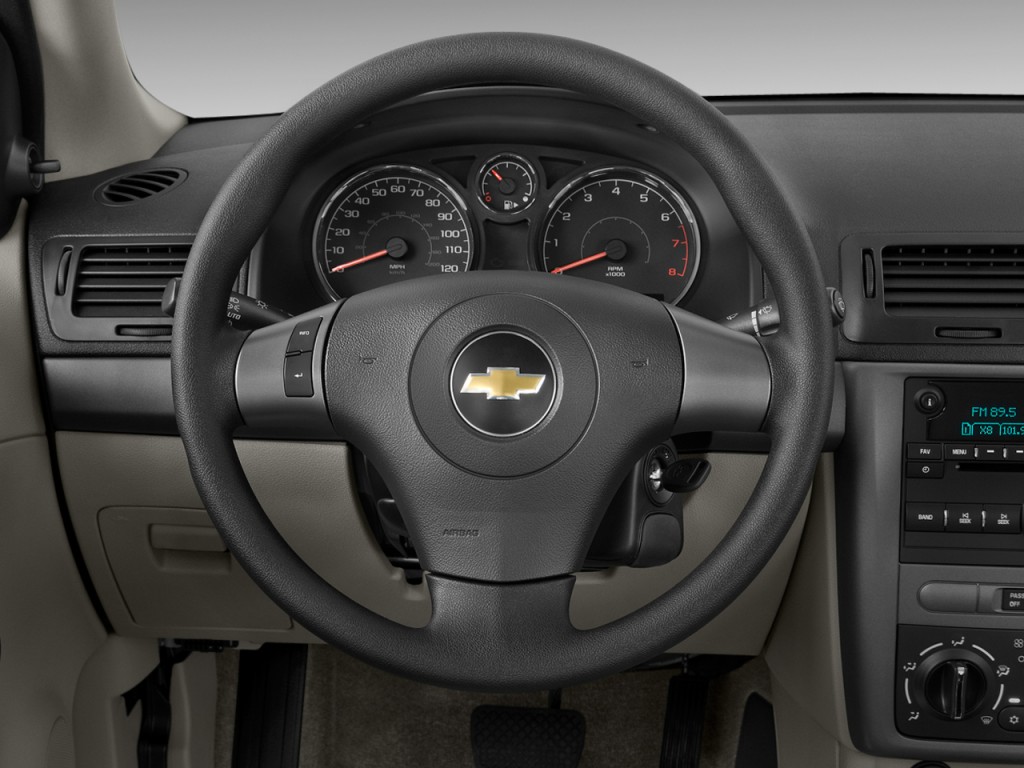 2009-chevrolet-cobalt-4-door-sedan-ls-steering-wheel_100250083_l.jpg